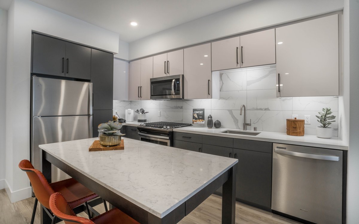 CoreApartments's tweet photo. Turn #SundayFunday into #SundayYUMday in your #NewKitchen! https://t.co/5jCw5OyeJL