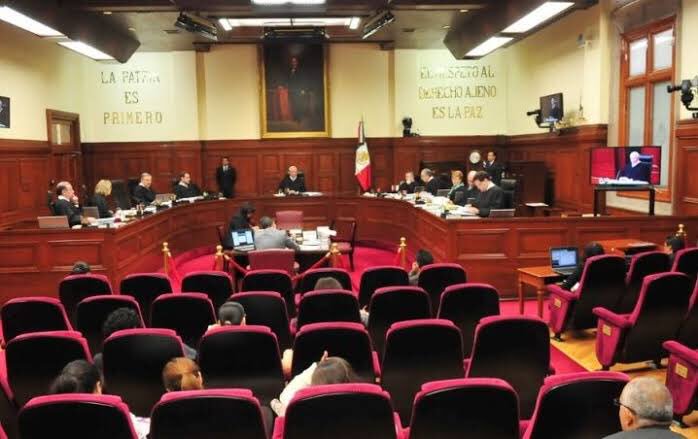 El respeto a la independencia y división de poderes es fundamental para nuestra democracia. Las declaraciones polarizantes que desprestigian al poder judicial no deben tener lugar en un marco democrático.