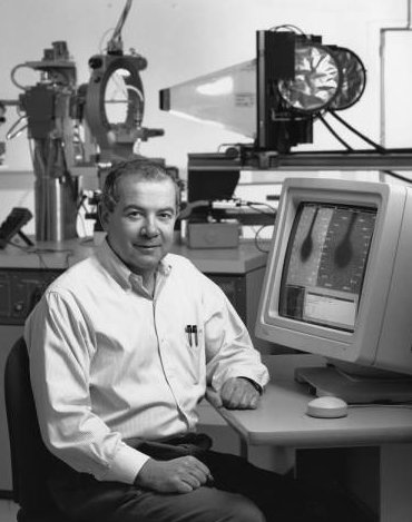 UTSWMedCenter's tweet photo. #UTSW Professor Johann Deisenhofer, Ph.D., shared the 1988 Nobel Prize in Chemistry. #UTSW75 https://t.co/qe6w04qIZ3