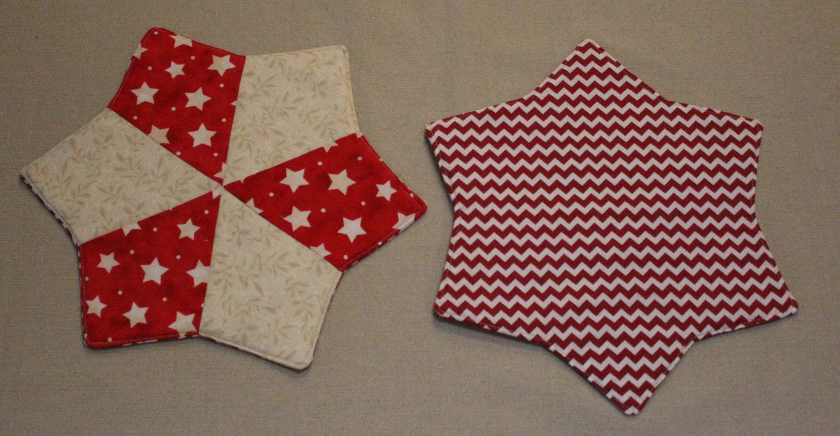 quilts_more's tweet photo. Fabric Star Centerpiece, Handmade Reversible Decor, Stars, Red, Cream Beige Neutral Country Table Cover Star Table Runner Kitchen Home Decor https://t.co/2aymWxzLAR #ImagineQuiltsAndMore #Etsy #StarCenterpiece https://t.co/vNpL4zA7Zn