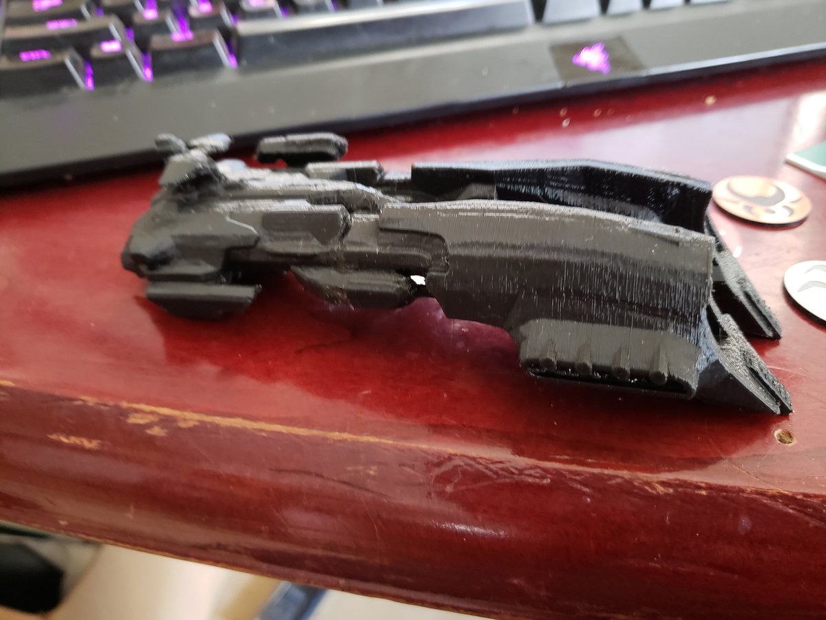 ivyellious's tweet photo. The swag was unreal last night! Tokens,3d models, eve posters and EVE books!
Im so happy I got my Ivy-thron... THANKS BJORN! #tweetfleet #EVENorth https://t.co/loeubcjKs4