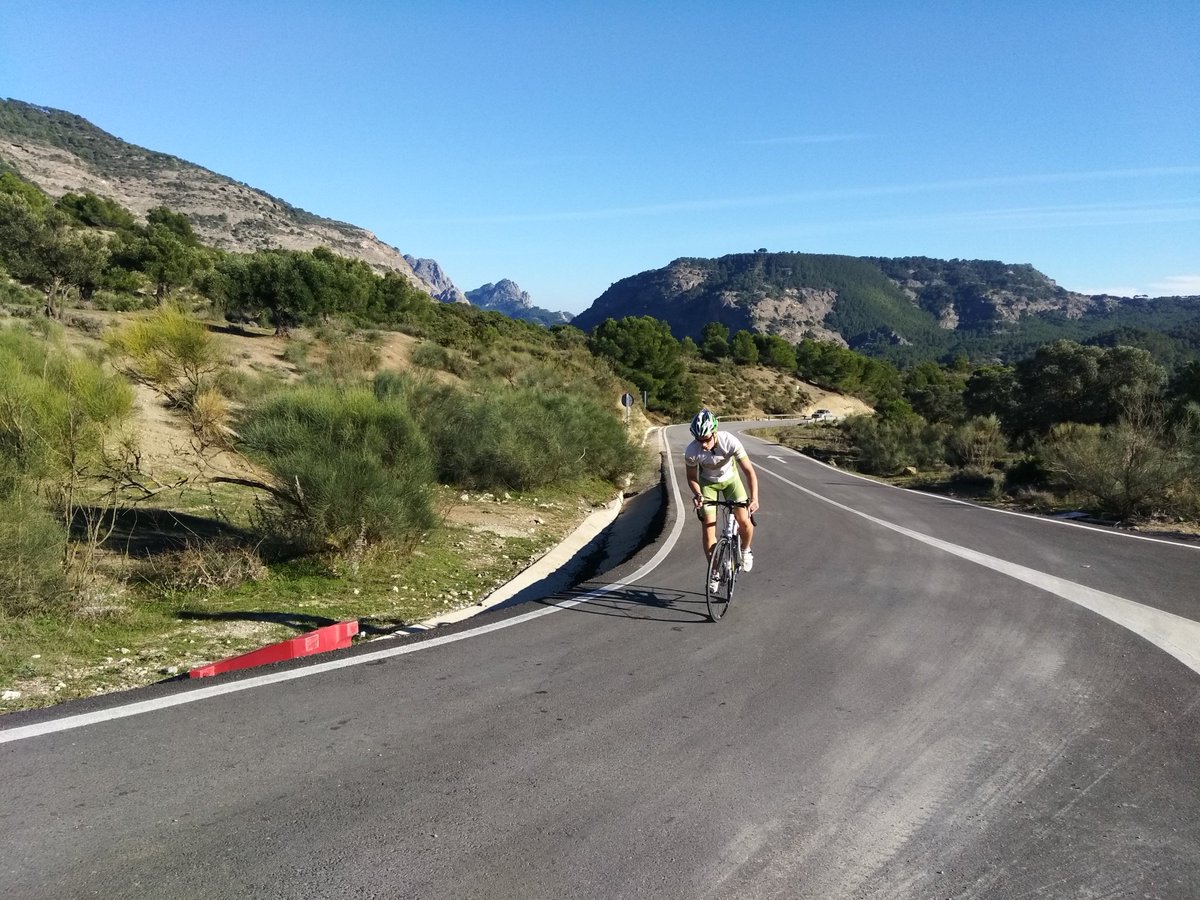 Met Jelle in een haast zomerse zon. strava.com/activities/200… #strava