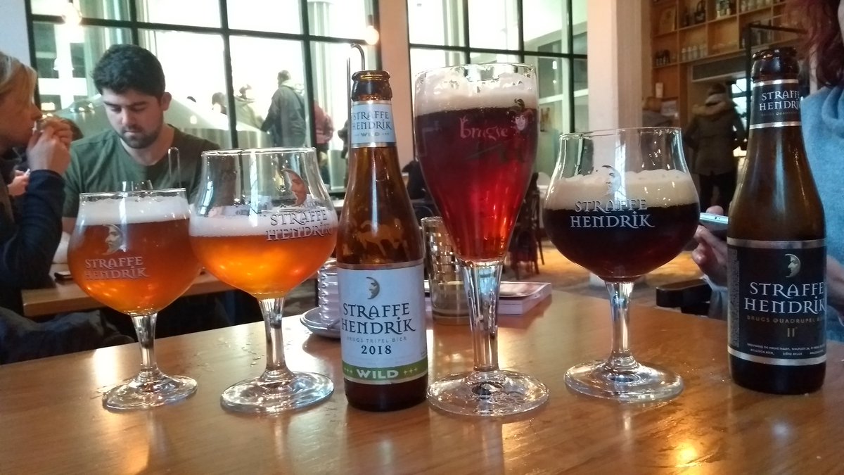 La famosa cervecería que ha construido un birraducto para sacar la cerveza de la ciudad de #brujas por una tubería de 3200mts. #beerporn #beer #cerveza