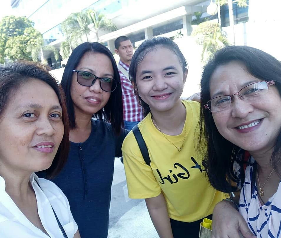 justojojie's tweet photo. The Team Millenial ππππ
@architectkhim @rosegarcia_20 @emilyn_petronio
#MainedayToSundei https://t.co/fmqCeNszg2
