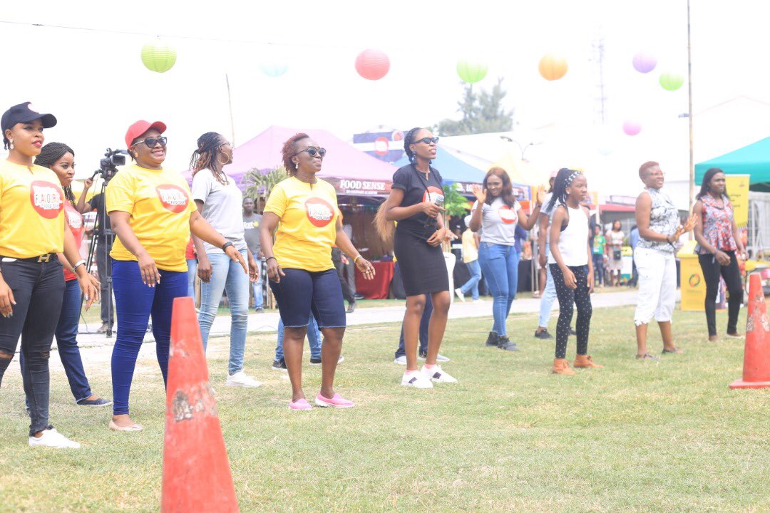 Msmenalicious's tweet photo. Guess the song they are dancing to.. If you are not at the Fiesta of Flavours with your friends and family, you are missing.. #FirstBankXFiestaofFlavours #FoodIsFirst #FoodIsAdventure #Stormtheyard https://t.co/lrl3jgiedT