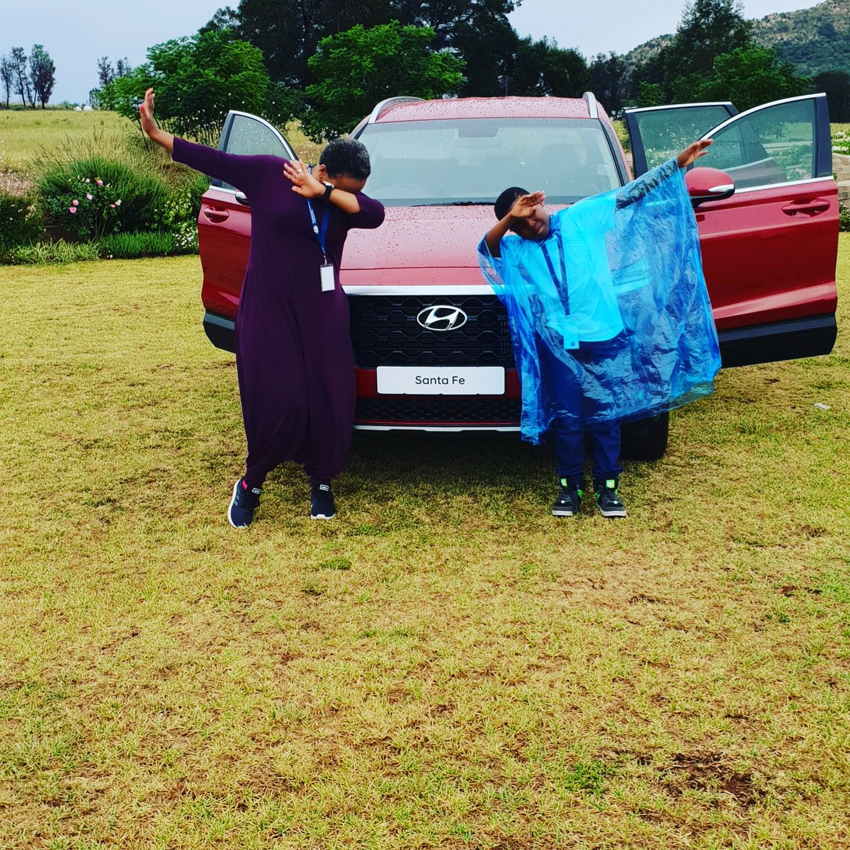 tumi_morake's tweet photo. #victorylap #victorydab #SantaFeFamilyday https://t.co/Ec82XO49ID