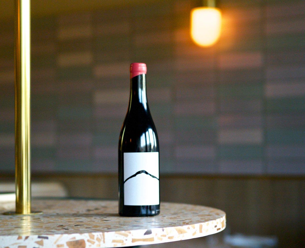 Mineral yet bright #Blaufränkisch rosé from @Joiseph.Weingut, in #Burgenland Austria.  Plenty of forest fruits melded  perfectly with an unexpectedly savoury dimension and buckets of depth.  A warm, glowing light in these dark autumn nights! 

#naturalwine