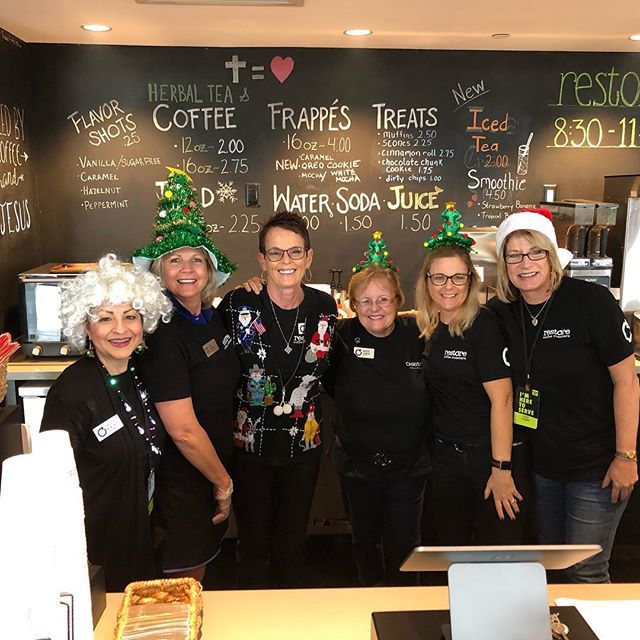 CF_Stuart's tweet photo. Merry Christmas from the cafe ladies! #cfrestore #cfsisterhood #dreamteam #christmas #cfstuart https://t.co/zlIlTeW3y6 https://t.co/4R5thdRAxF