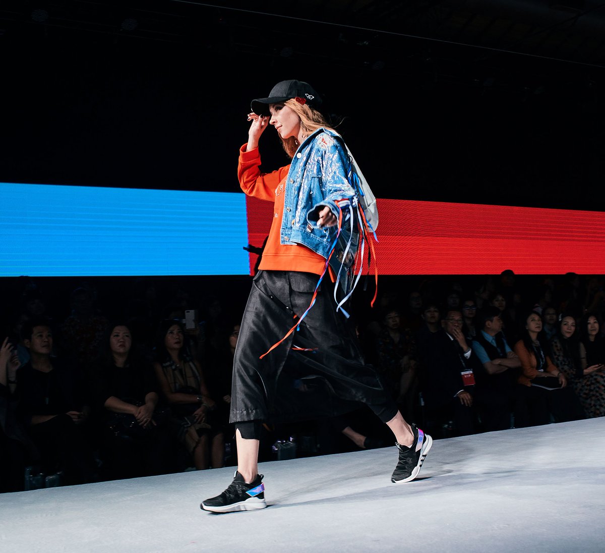 Fashion__Studio's tweet photo. FASHION EVENTS - Taipei IN Style 2018 - In Pictures (Part 2):
https://t.co/G4fKz9DsJ9
Exclusive coverage by Cedric Paquet.
#fashion #style #trends #Taiwan #Taipei #TaipeiINStyle https://t.co/dv6j7g3GQL