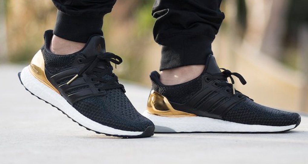 adidas ultra boost 2.0 gold