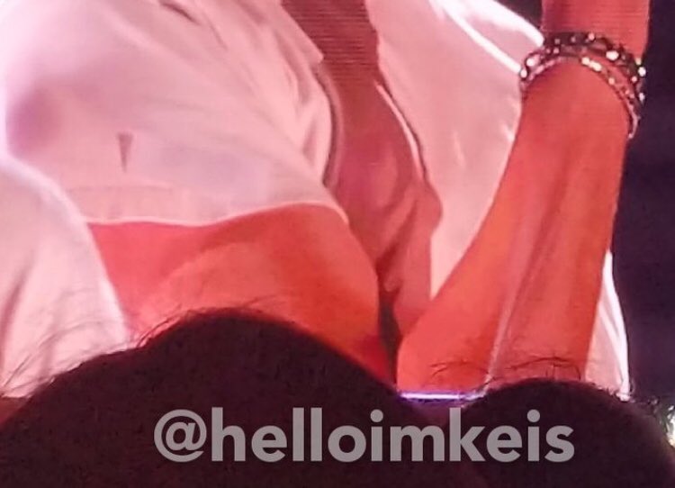 RMPICS_twt's tweet photo. Oh.... OH 😳😳😳 #RM @BTS_twt https://t.co/ik1tniZkTD