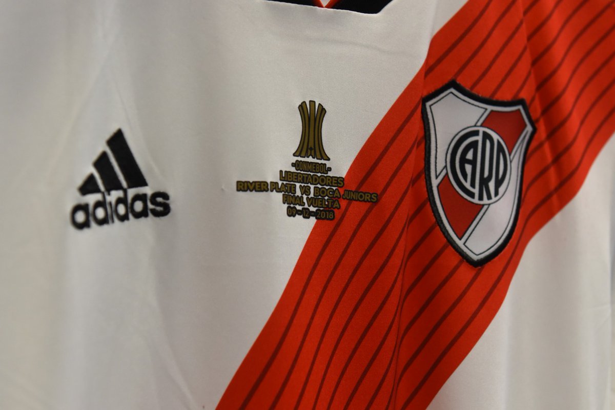 river plate polera