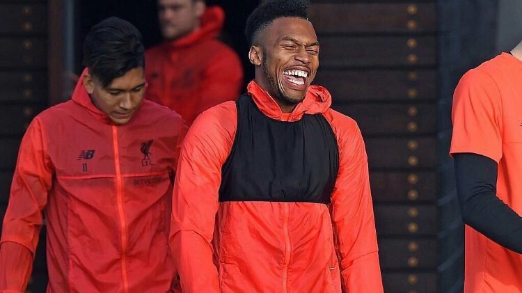 brownsugar890's tweet photo. #DateMyFamily

We should have hired this guy to get Zuma to pay back the money 😂😂😂 https://t.co/mOYu4KnU1G