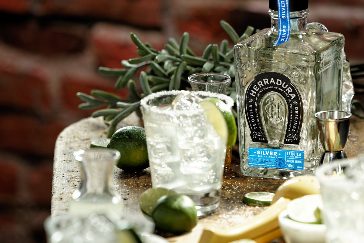 Make it simple, make it fresh. Make it with Herradura silver.