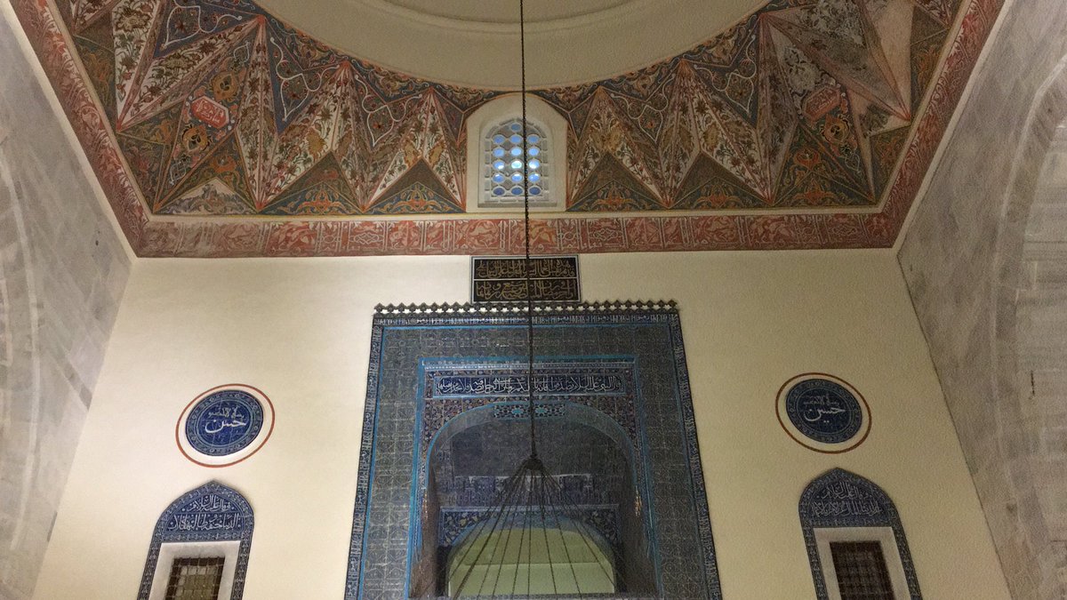 For Eid, I took my mum to Bursa & Canakkale. In Bursa, we visited the Ulu Camii, which dates back to the 14th century & the Green Masjid/tomb which date back to the 15th C. The latter was described by UNESCO as “one of the most significant mosques of the early Ottoman period”.