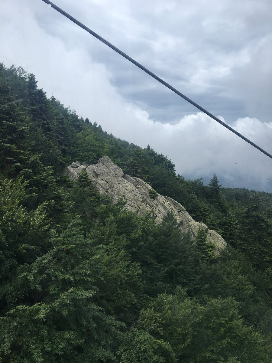 Of course one can’t visit “Yesil (Green) Bursa” without a trip on the téléférique to see the greenery up close. (I can say it’s better than Ankara’s but the Samsun téléférique also provides a great view albeit of the sea mainly). See later tweets.