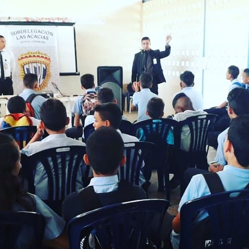 La decisión entre el Bien y el Mal, está determinada  por el conocimiento, los valores y los proyectos que tenga el adolescente en su desarrollo;  La Prevención Social es el camino seguro al Futuro.