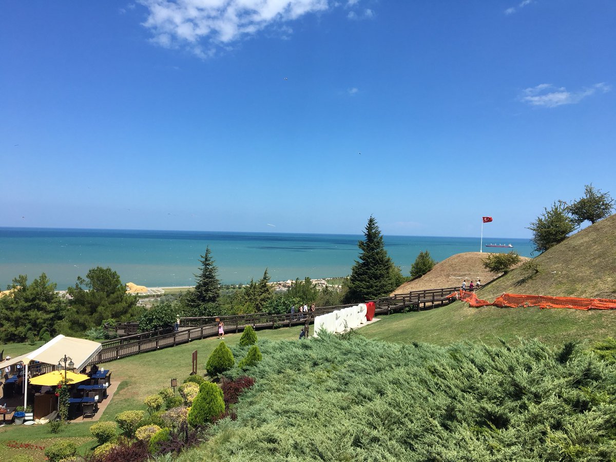 And the Samsun téléférique  which is short, taking you up to Amisos Hill within minutes. May 2019 bring more Turkish téléférique discoveries.