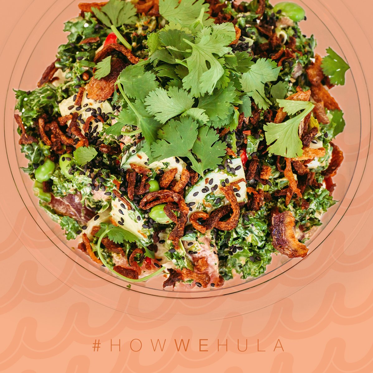 HulaPoke's tweet image. #howwehula
Yuzu Bowl with yuzu, ginger sesame, avocado, cucumber, edamame, carrot, furikake, black sesame, crispy onion, kale. You choose the protein &amp;amp; base. Lunch time magic ✨
