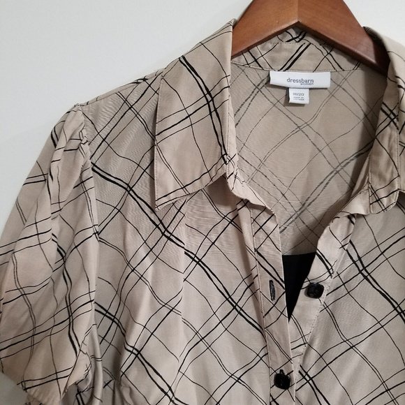 2ndchanceshopIN's tweet photo. So good I had to share! Check out all the items I'm loving on @Poshmarkapp #poshmark #fashion #style #shopmycloset #aeropostale #dressbarn #papertee: https://t.co/e7HlWA2mOb https://t.co/A89iYWjaAh