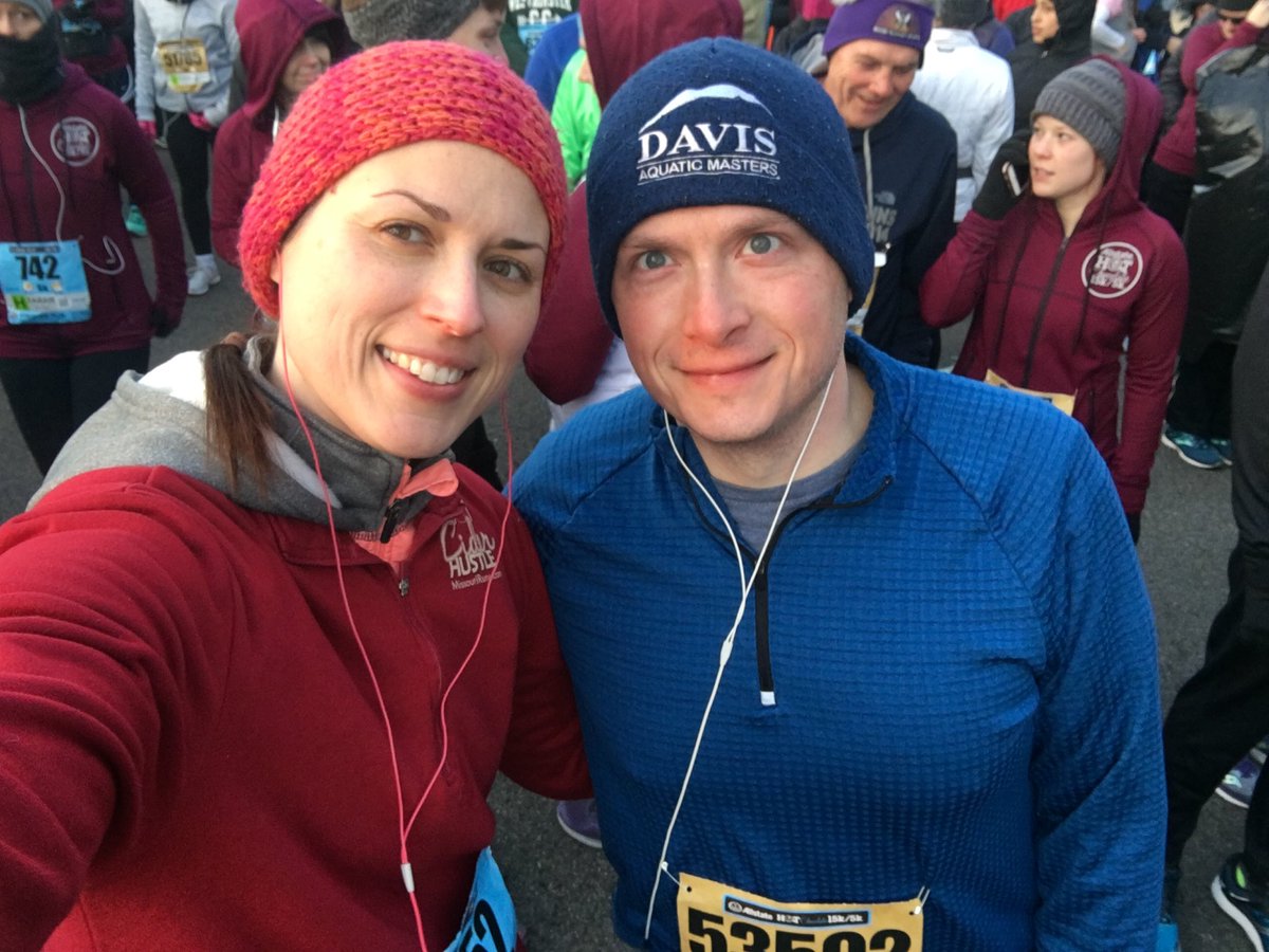 Nice crisp (19F) morning for a run. @Fox_J_M #HC15K #stl