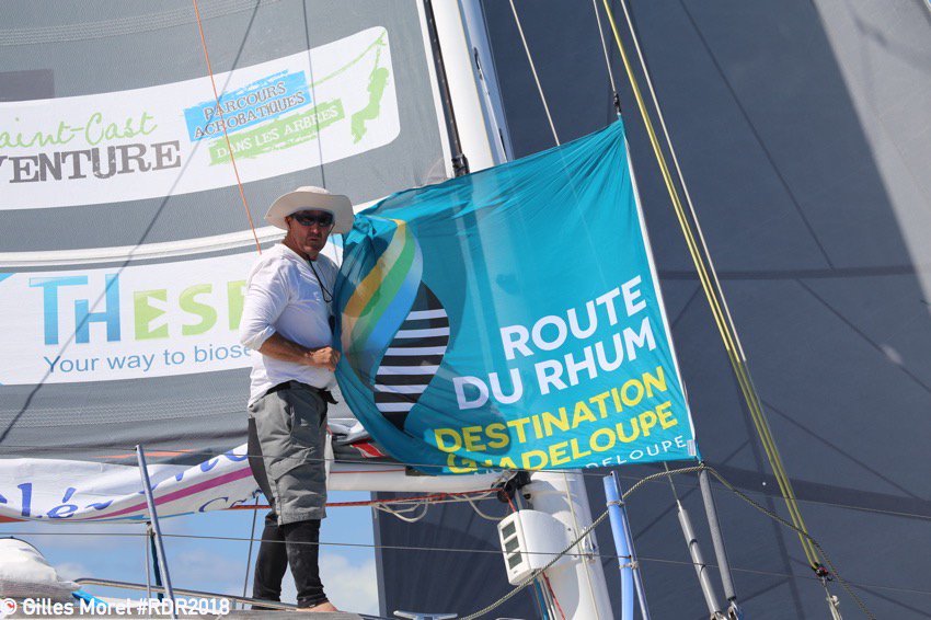 RouteDuRhum's tweet image. Le skipper Loïc Le Doyen est arrivé en Guadeloupe aujourd'hui a 17h14 (heure de Paris). 
C'était le dernier concurrent en mer qui participait à la #RDR2018 ‼️👏👏👏
#Class40