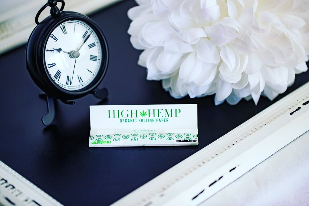 TheAmsterdamCo2's tweet photo. Rolling papers! #TheAmsterdamCompany #Accessories #MakeYourPreroll #Cannabis #Marijuana #THC #CBD #TAC #AmsterdamHighInUS #California #OrangeCounty #CA #SantaAna #SanClemente #MissionViejo #LagunaNiguel https://t.co/2zThKXVtbH