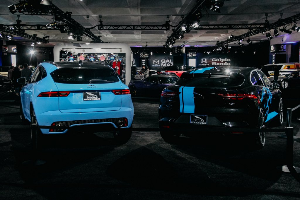 galpinmotors's tweet photo. Today is the last day to see our annual @GalpinAutoSports #HallofCustoms at the @LAAutoShow! Don't miss the chance to see these amazing vehicles

#GalpinMotors #GetitatGalpin #GalpinAutoSports #Galpin https://t.co/1GBQmVJ21k