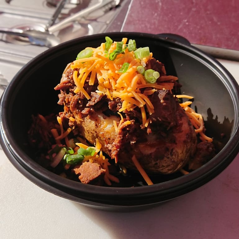 PrimetimeGrill's tweet image. The Primetime Grill is open at State Farm Stadium for the @AZCardinals vs @Lions game! Come try one of our new foods! #Brisket #Brat #Sandwich #Quesadilla #Shrimp #WTFN #OrangeChicken #Chicken #MacNCheese #beer #soda #Primetime #Grill #NFL