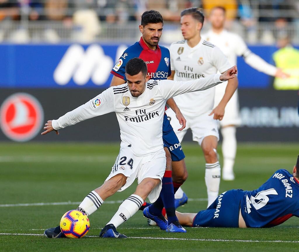 ¡Tres puntos más! Victoria fundamental. Supimos sufrir juntos para conseguir el objetivo en un encuentro muy complicado. ¡Seguimos 💪🏻! #HalaMadrid 🌪❄️⚽️