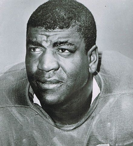 ChampsEdgeTX's tweet photo. @TheRobert1288 @POLIV411 @Dstrang63 @soonerrf @TheEsquire212 @gbgary54 @billysims1978 @BillySimsBBQ @charlesarbuckle Former NFL Defensive Players Have Said The End of The 'Clothesline' Era Ushered In The Prima Donna WR Era 🤔🏈 #Truth #Enforcer #DickLane #GOAT #NFLHOF #GameChanger #TexasTough https://t.co/Im41qz7KJb https://t.co/IS4QXBiCSq