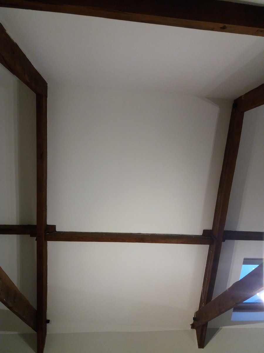 HomelyDecorator's tweet image. First time using @Tikkurila_UK products this week. And it lived up to the reviews surrounding it. Paint was matched to farrow and ball and the colours were perfect. @TikkurilaGareth #convertedchapel #homelydecorators #Painting #decorator #ogmorebysea