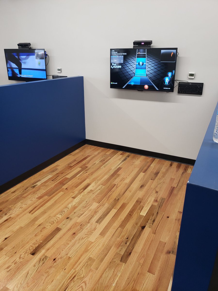 MaShaw15's tweet image. Attention Basketball Coaches: check out @JustPlay_Sports for some innovative training! #techgeneration #playuptheirstrengths #guitarheroforballers #htownbasketball