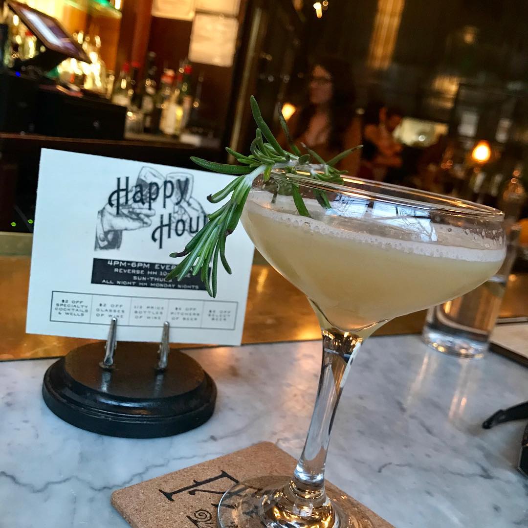 #HappyHour just got happier at <a href="/PercysSeattle/">Percy's</a>! 😊🍸 (📷: IG @ foodie.squirrel)