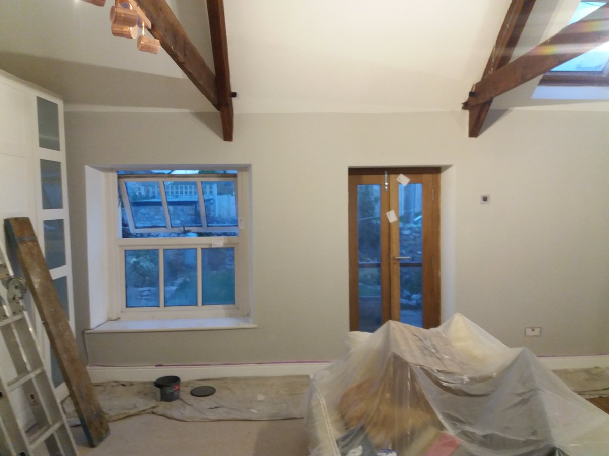 HomelyDecorator's tweet image. First time using @Tikkurila_UK products this week. And it lived up to the reviews surrounding it. Paint was matched to farrow and ball and the colours were perfect. @TikkurilaGareth #convertedchapel #homelydecorators #Painting #decorator #ogmorebysea