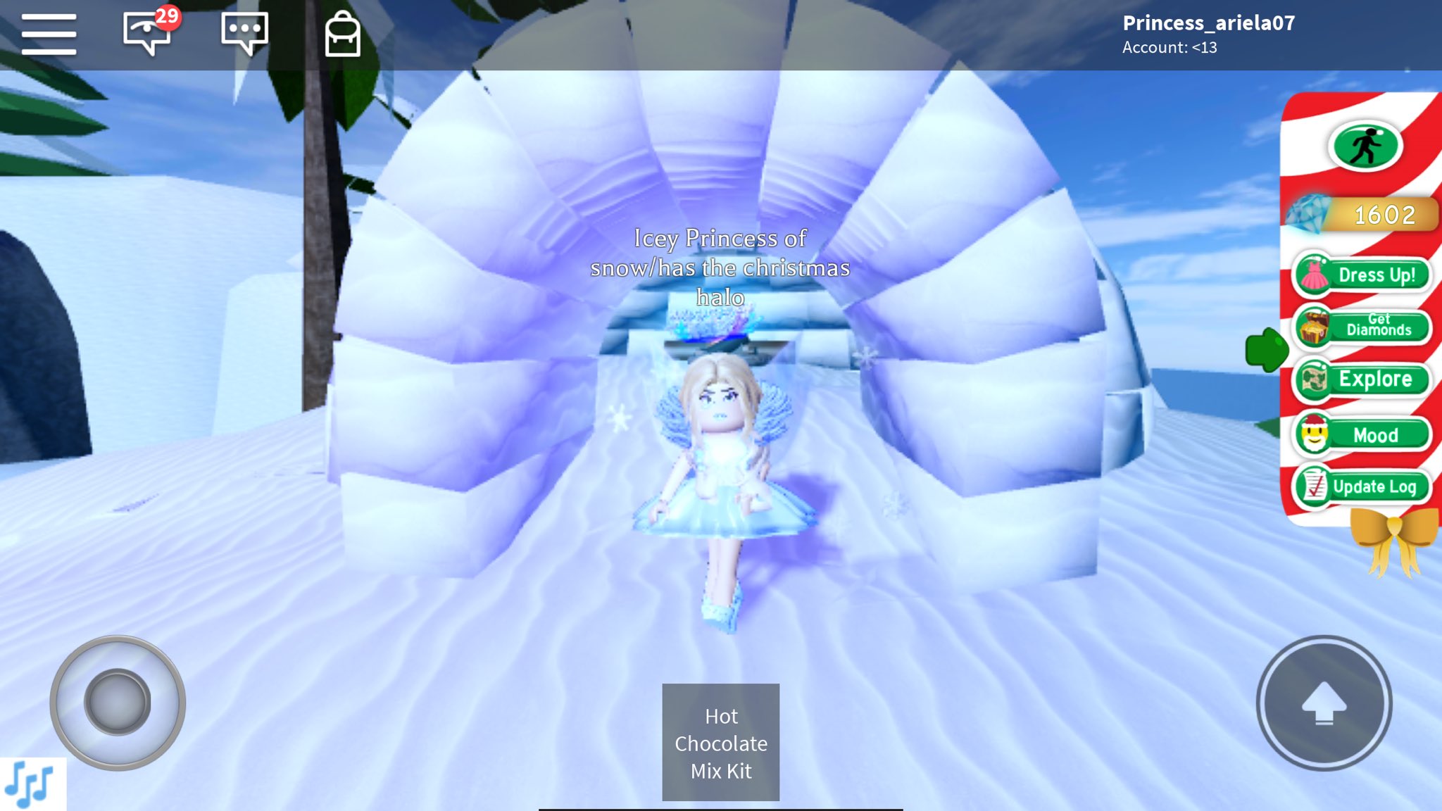 christmas halo from royal high (HaloRoyal) / Twitter