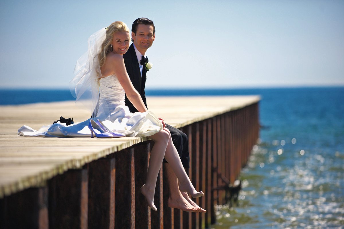 wheretoelope's tweet image. Ladies, All Weddings Matter, so you should have the wedding that works for you  two as a couple whether that means 2 guests or 200! Read more at: wheretoelope.com/all-weddings-m… #gettingengaged #gettingmarried #weddingplanning #wedding #love #elope