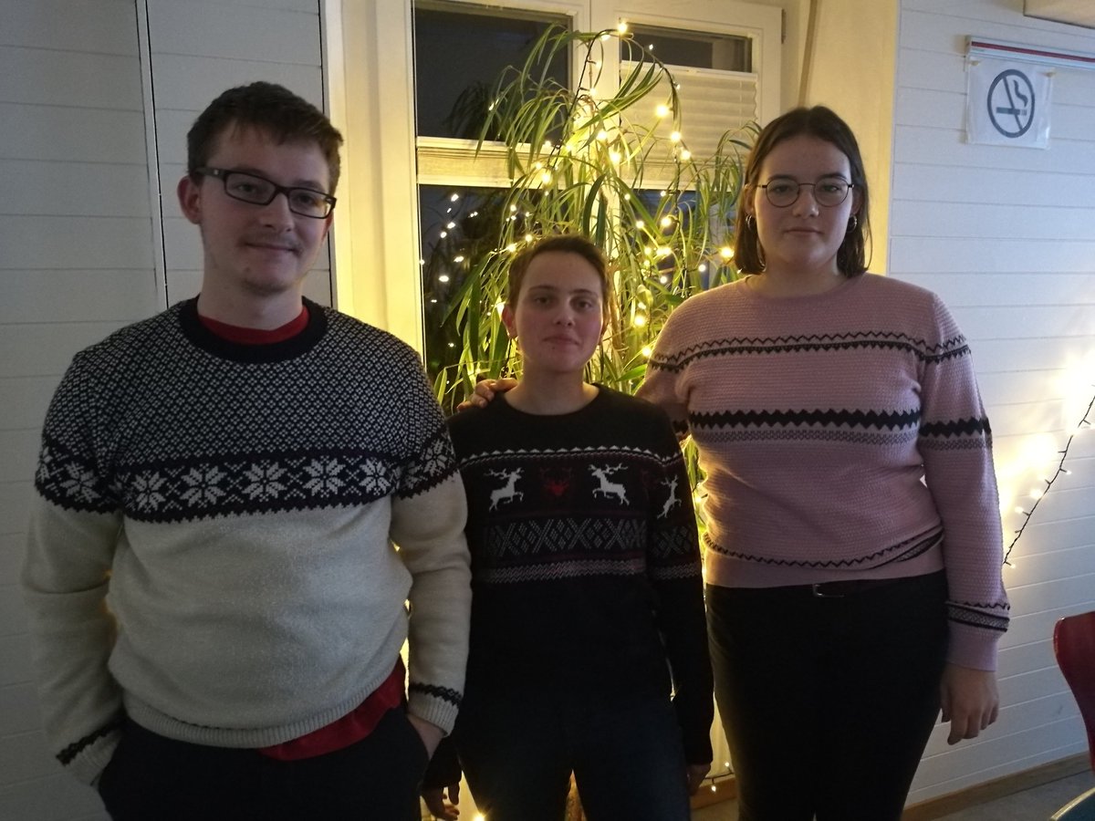 dcyboulette's tweet image. @JUSOAargau für das Klima  #LastSweater #uncozytruth #Klimaalarm