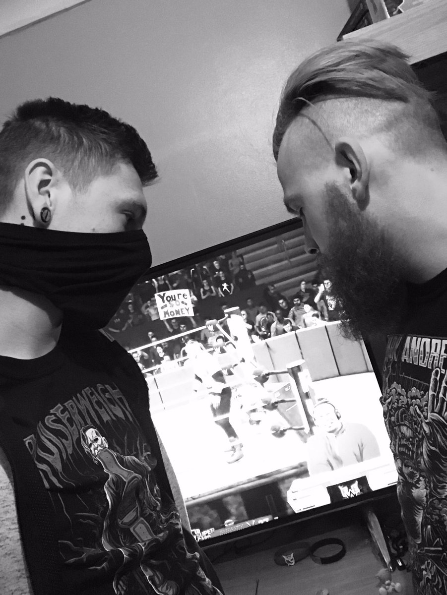 AshLeeHavoc's tweet photo. #Treyage is watching the PPV with great interest. We have you in our sights. The purge is nearly upon us. @DaFixaOfficial @CopelandJudge #PurgeWithUs #CleanseTheSick #JudgementDay #CodeOfHavoc https://t.co/mKNjvnhmb3