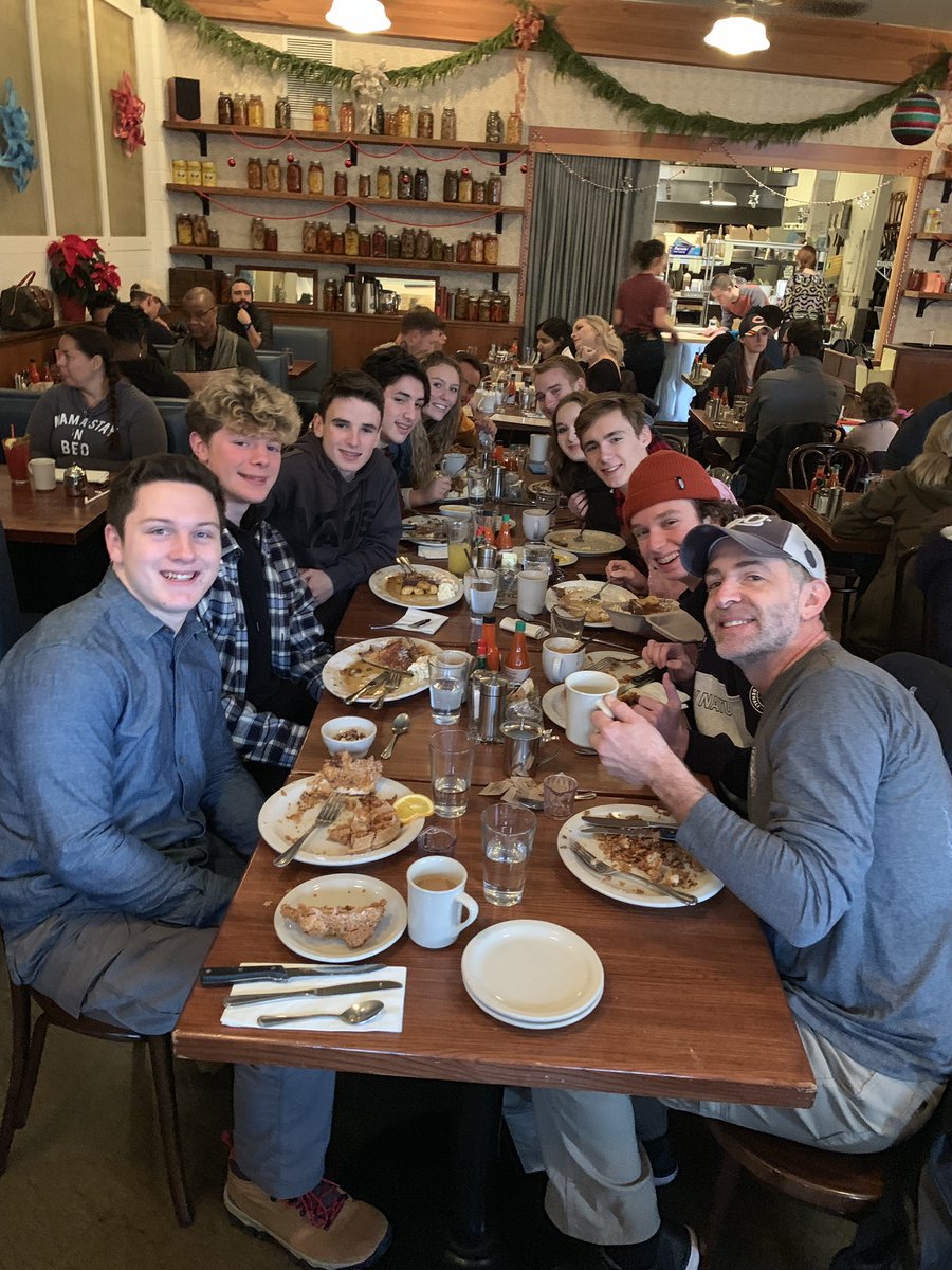 BigOsPizzas's tweet photo. Winter employee breakfast was a success! Thanks to Screen Door in Portland for having all of us and dealing with the excessive amount of hot chocolates and coffees ordered! #bigospizza #winter #woodfiredpizza https://t.co/omit2FyoYI