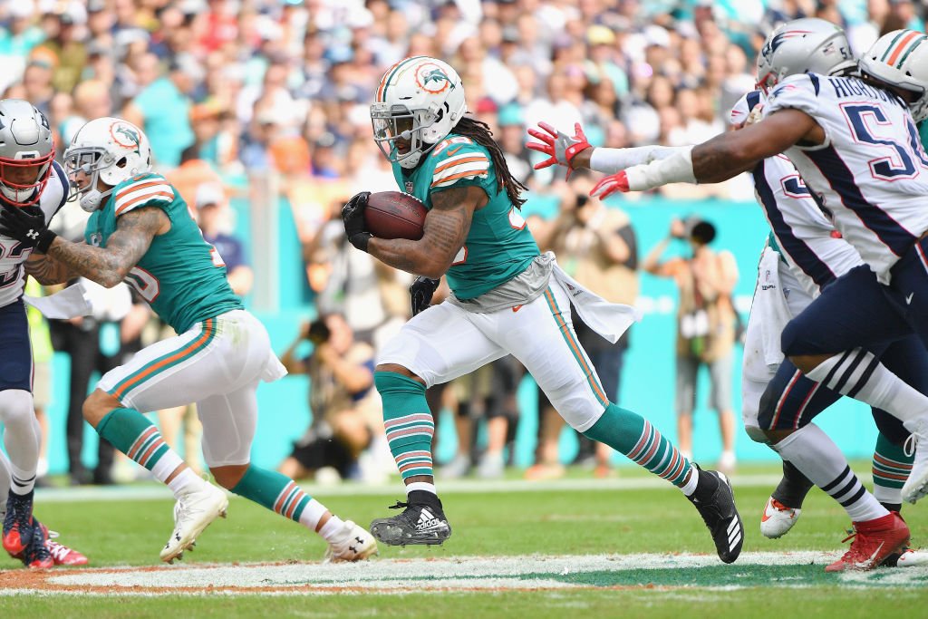 ESPN Stats & Info (@ESPNStatsInfo) on Twitter photo 09/12/2018 19:06:01 Brandon Bolden - Today: 2 Rush TD - Previous 79 games: 2 Rush TD Brandon Bolden - Today: 2 Rush TD - Previous 79 games: 2 Rush TD