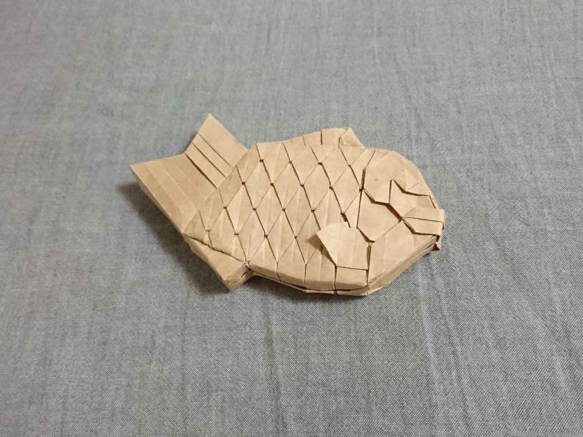 tuok3110's tweet photo. 3Dたい焼き
創作：僕
折り手：僕
#折り紙作品 https://t.co/XwE7J9J1mm
