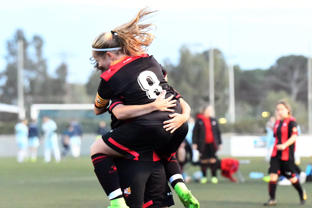 ReusFem's tweet photo. Ja tens la resta d’imatges del Reus B - Mas Pellicer d’ahir a Cambrils penjades al nostre flickr:
#cfreusfem 

📷>> https://t.co/OLr0i3jact https://t.co/uwVND8tUSe