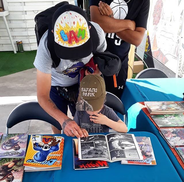 ElNautilusEd's tweet photo. Como editorial entendemos lo que los niña/os quieren leer y @atomica_comic , de @sergioamira , fue una excelente oportunidad para estimular su gusto por la lectura y conocer el proceso de creación de un cómic en las palabras del autor 🗯 https://t.co/8k2Op2ypux