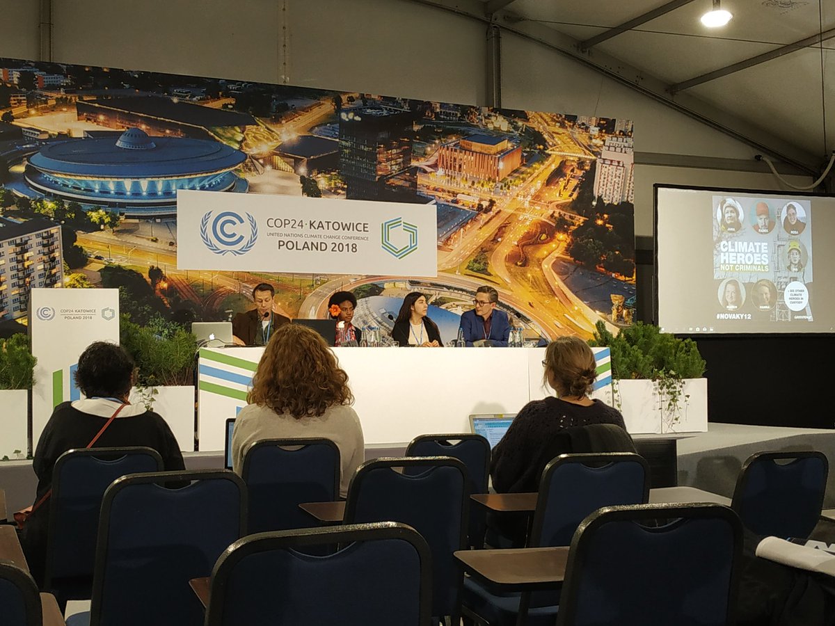 💎Conférence de <a href="/greenpeacefr/">Greenpeace France</a> soulignant l'urgence pour une action climatique !
🌍12 activistes sont actuellement en prison en Slovaquie pour avoir protesté pacifiquement contre l'utilisation du #charbon dans le pays.
➡️ Qu'est-ce qu'un criminel aujourd'hui ?