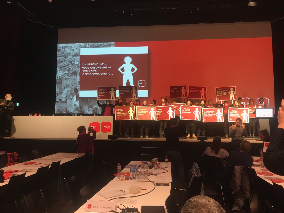 jeggmann's tweet photo. Die @spschweiz unterstützt den Frauenstreik 2019! #SPParteitag https://t.co/cEJE2zAFoZ