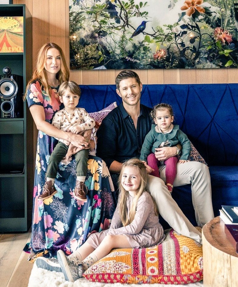 happy birthday to arrow &amp; zep 💘 <a href="/DanneelHarris/">Danneel Ackles</a> <a href="/JensenAckles/">Jensen Ackles</a>