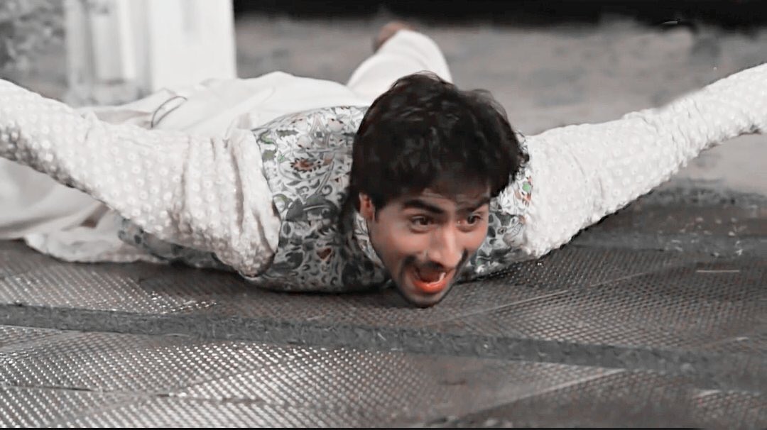 RiiTalks's tweet photo. I vote #HarshadChopda for #Bepannaah for #TVPersonality2018 @SabrasRadio @RajBaddhan

HE DESERVES LOVE VOTE FOR HIM https://t.co/wHWaIwEDku
