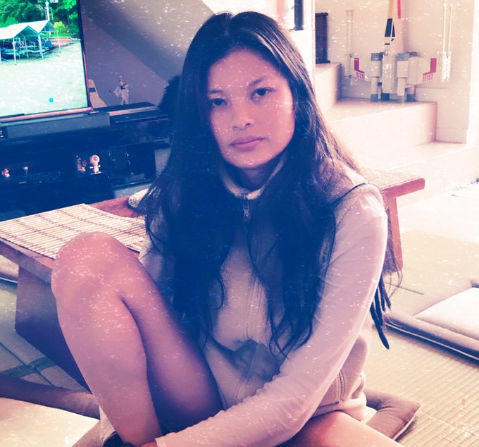 El destino no es el camino que nos viene dado, si no el camino no nosotros escogemos! #lifestyle #hippielife<a href="/tag/lifestyle"class="tags"><span>#lifestyle</span></a><a href="/tag/happysunday"class="tags"><span>#happysunday</span></a><a href="/tag/winter"class="tags"><span>#winter</span></a><a href="/tag/asiangirls"class="tags"><span>#asiangirls</span></a><a href="/tag/longboard"class="tags"><span>#longboard</span></a>