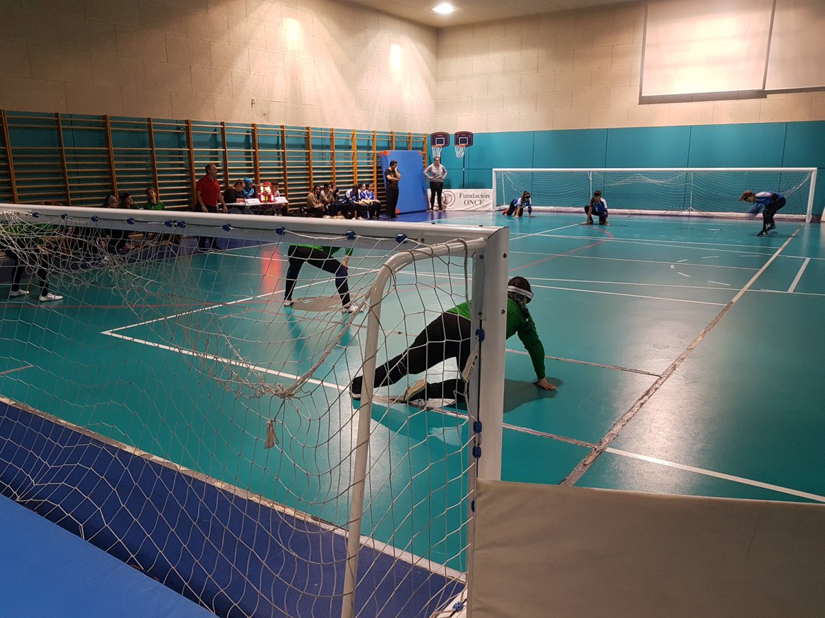 MadridMasIdeas's tweet photo. Resultado dispar en el primer partido de la jornada inaugural de la #LigaGoalballMAD, el A venció 5-3 a #Tetuán y el B perdió 7-14 frente a #CREMadrid. https://t.co/49VGVcLXCw